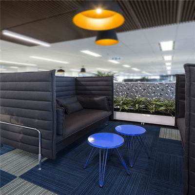 50x50cm PP Loop Pile Carpet Tile for Office Hotel Home Bedroom Floors in Stripe Pattern