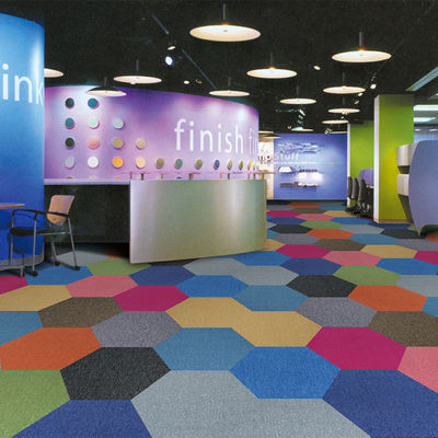 550g/sqm Pile Weight Office Hexagon Shape Nylon Decorative Carpet Tiles for Flooring