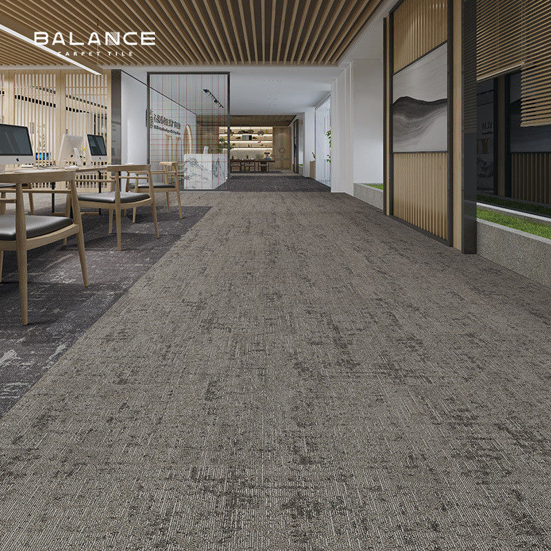 Tufted Gray Art Floor PVC Backing Carpet Tiles for Commercial Offices 50x50 Square